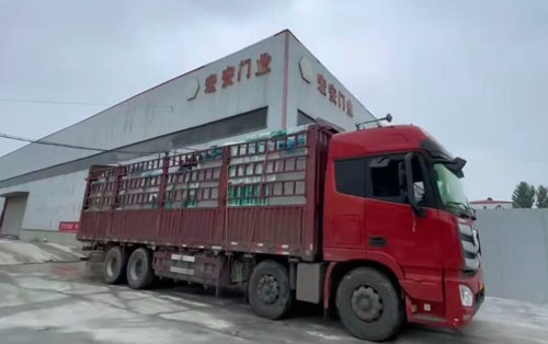 裝車(chē)發(fā)貨 裝車(chē)發(fā)貨